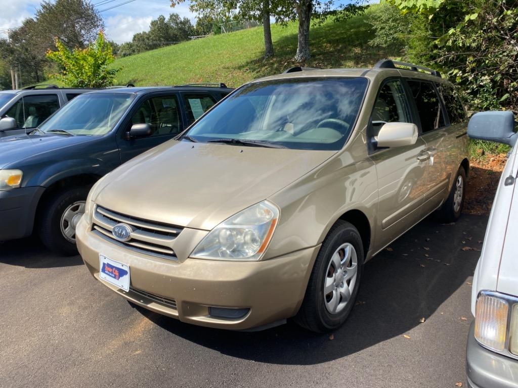 2006 Kia Sedona LX's photo